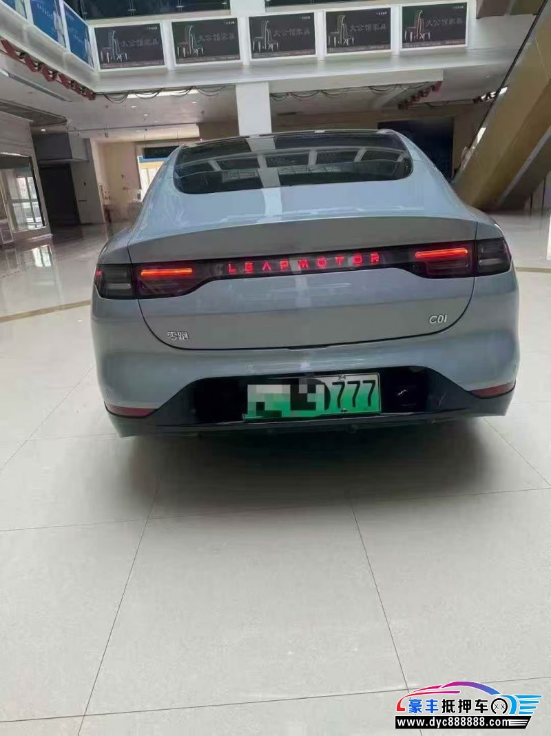 24年零跑c01轿车抵押车出售