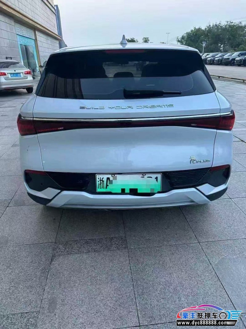 24年比亚迪元轿车抵押车出售