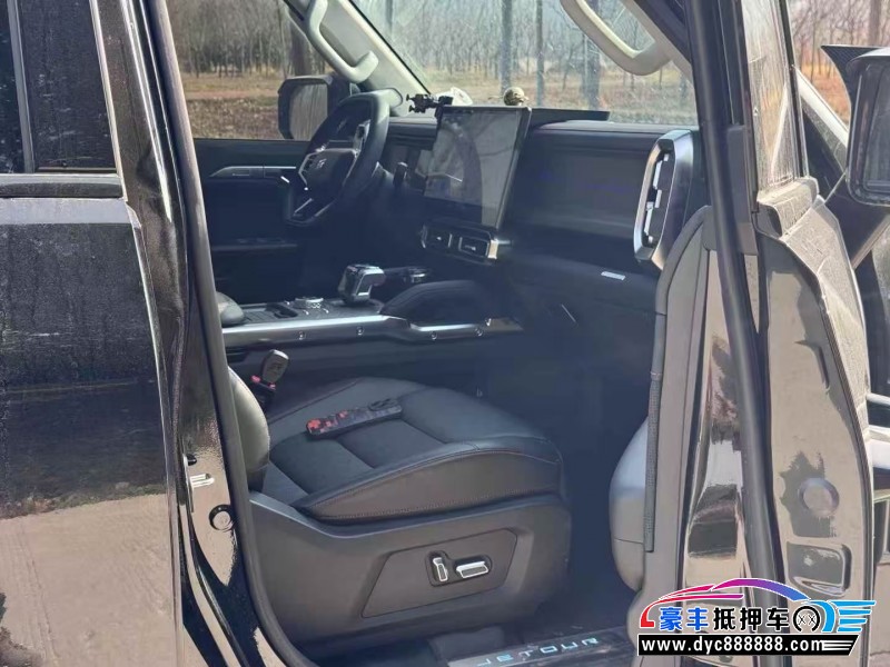 25年捷途山海T2轿车抵押车出售