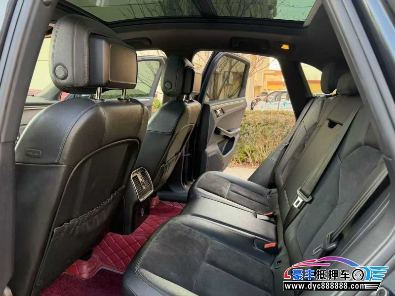 19年保时捷Macan迈凯轿车抵押车出售