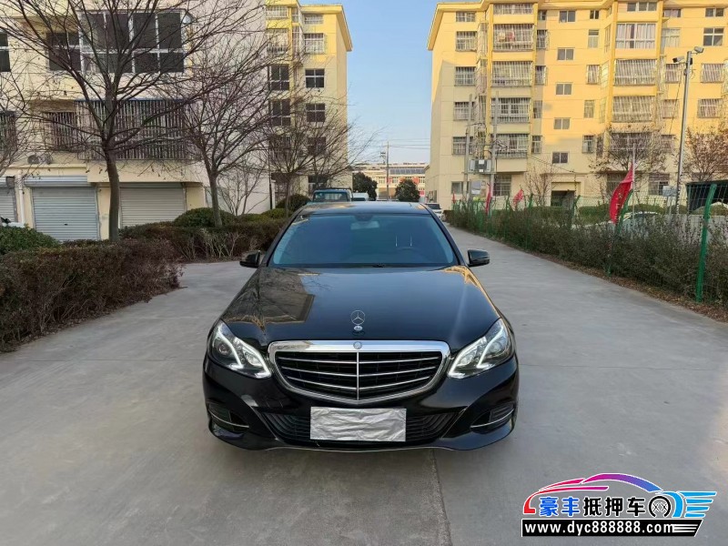 13年奔驰E轿车抵押车出售