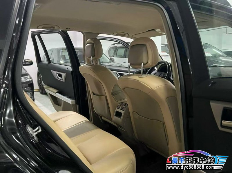 11年奔驰GLK轿车抵押车出售