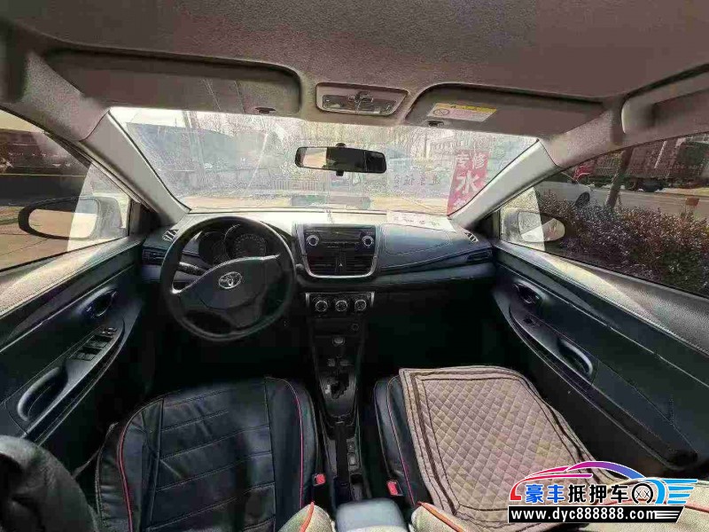 19年丰田致享轿车抵押车出售