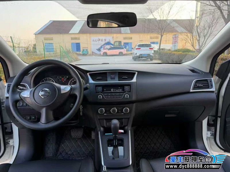 24年日产轩逸轿车抵押车出售