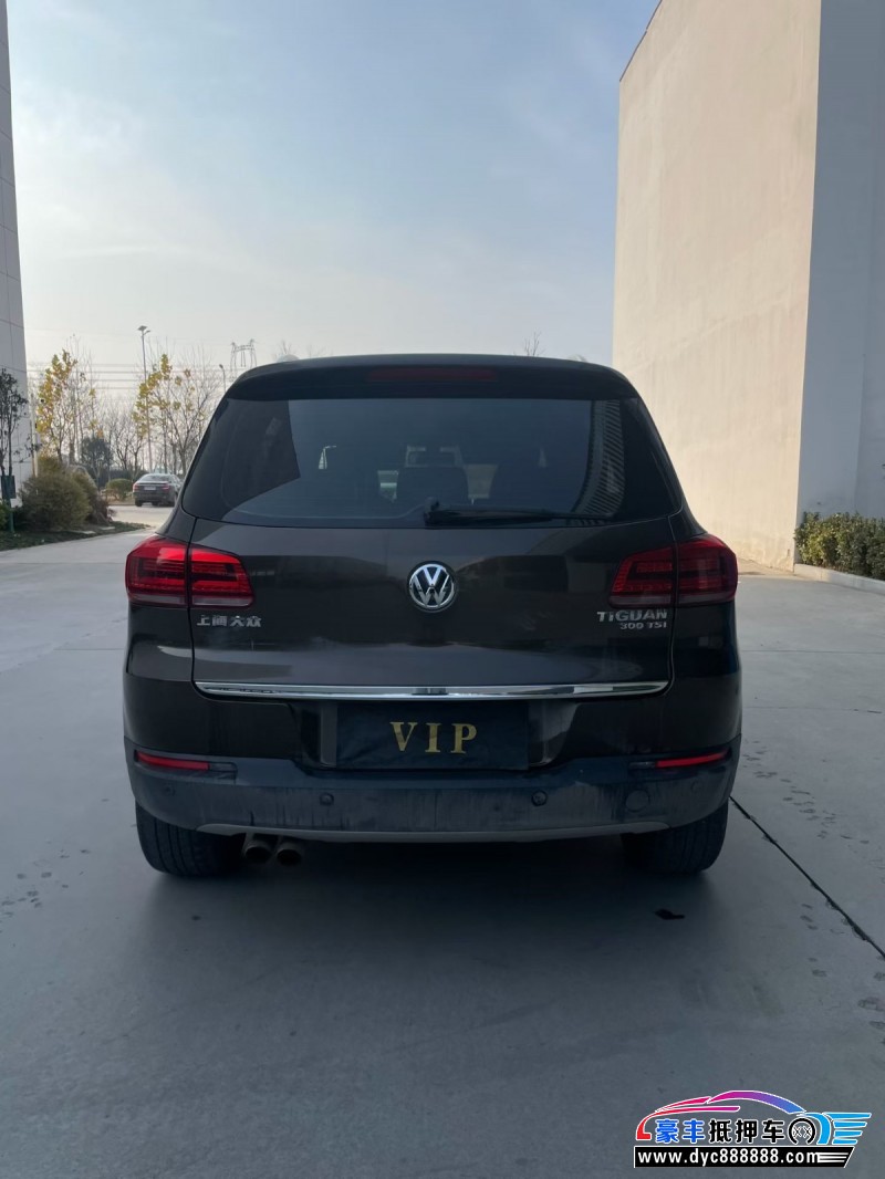 16年大众途观轿车抵押车出售