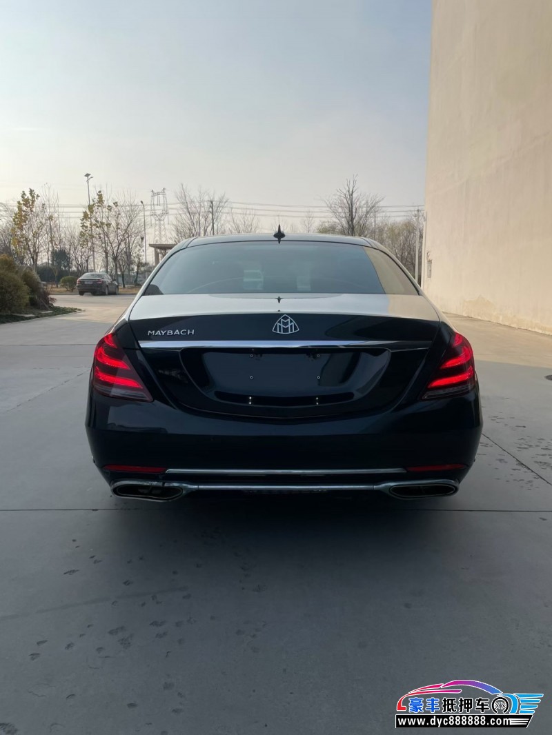 17年奔驰S轿车抵押车出售