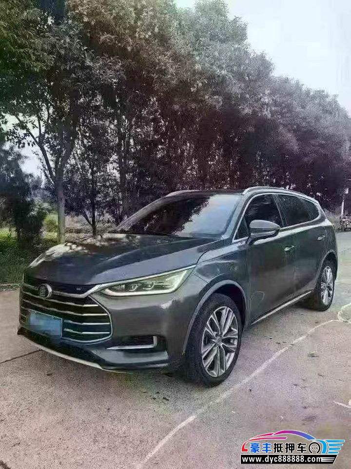 19年比亚迪唐轿车抵押车出售