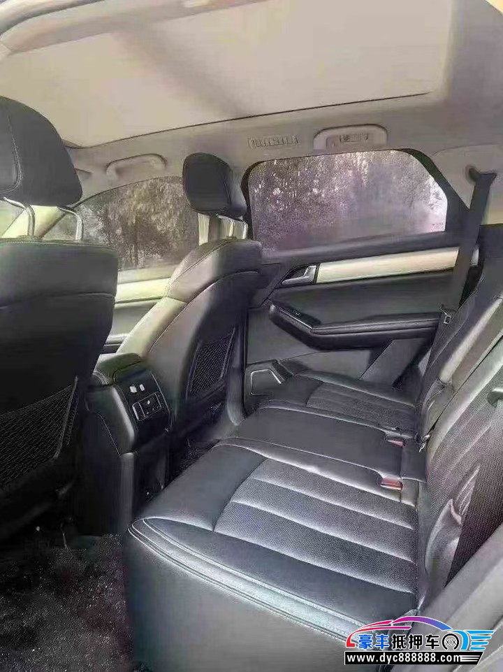 19年比亚迪唐轿车抵押车出售