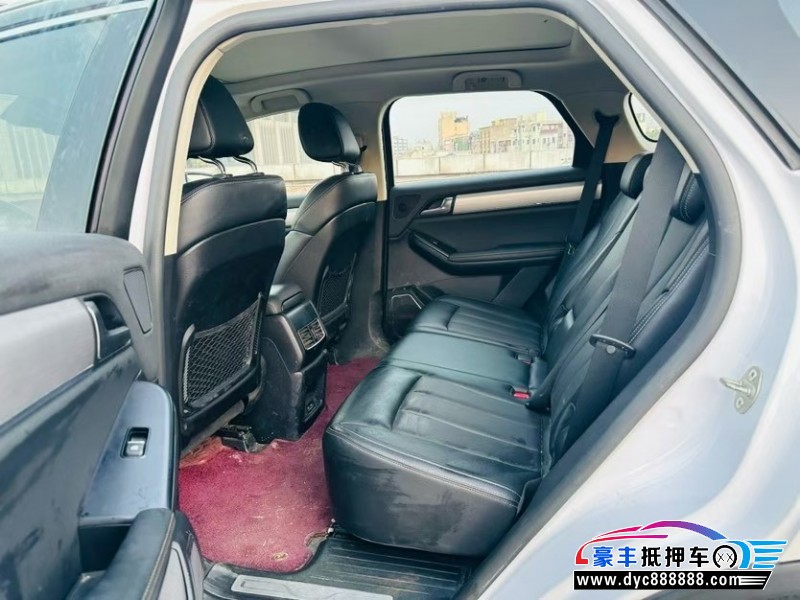 19年比亚迪唐轿车抵押车出售