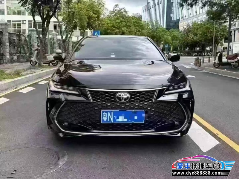 抵押车出售23年丰田亚洲龙轿车