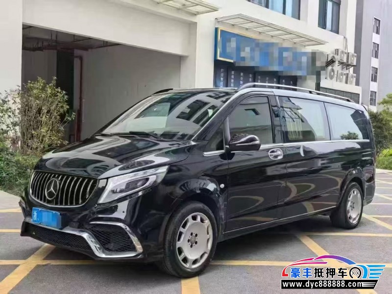 19年奔驰威霆轿车抵押车出售