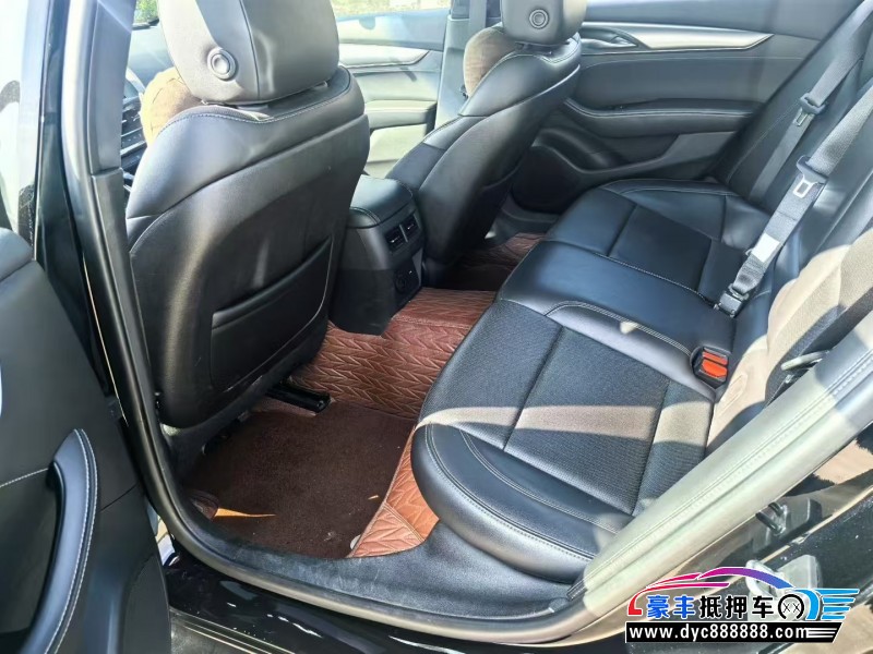 22年凯迪拉克CT5轿车抵押车出售