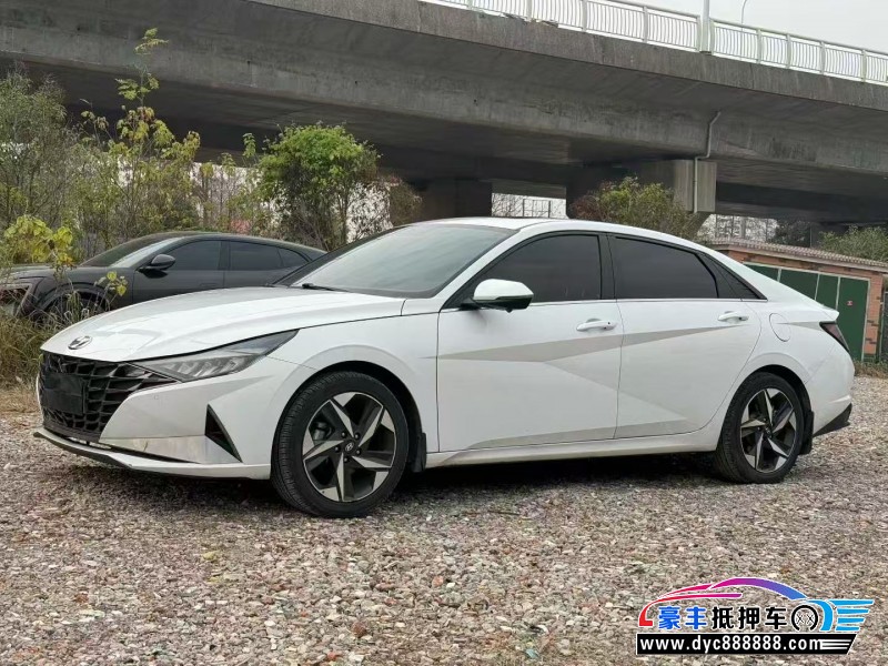 22年现代伊兰特轿车抵押车出售