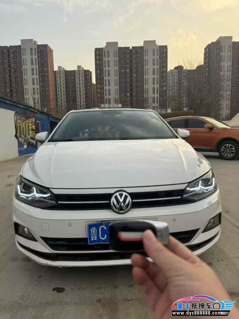 20年大众polo轿车抵押车出售