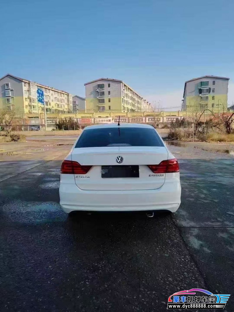 17年大众桑塔纳轿车抵押车出售