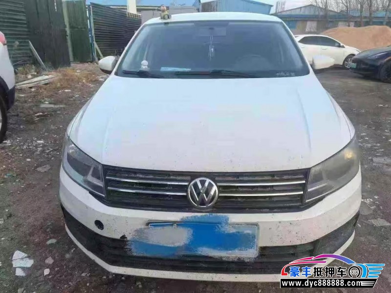 抵押车出售20年大众桑塔纳轿车