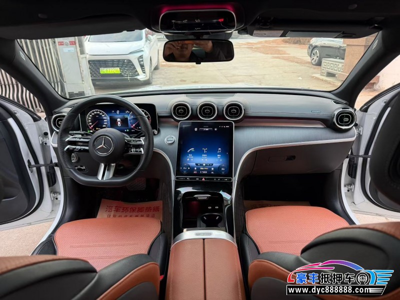 22年奔驰C轿车抵押车出售