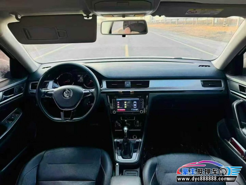 17年大众宝来轿车抵押车出售