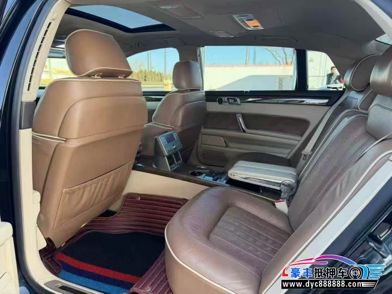 15年大众辉腾轿车抵押车出售