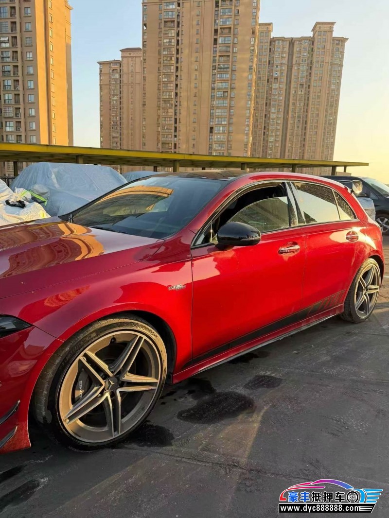 23年奔驰A轿车抵押车出售