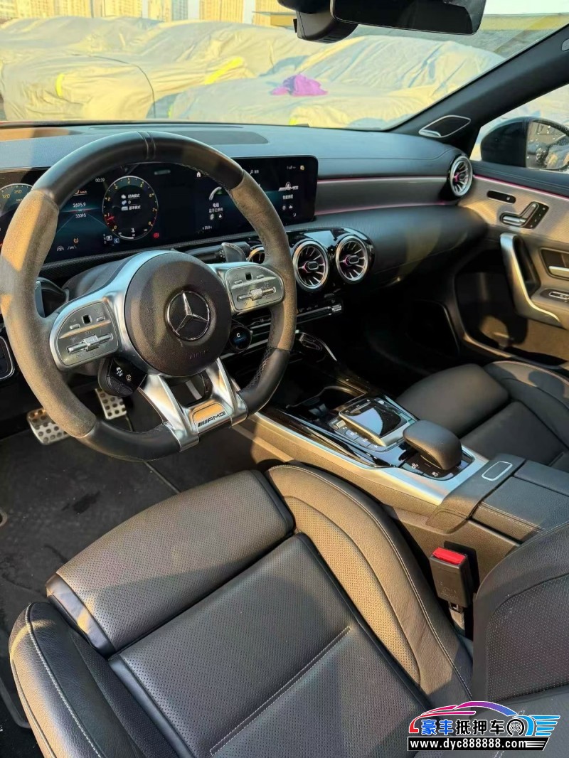 23年奔驰A轿车抵押车出售