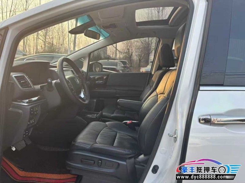 21年本田奥德赛轿车抵押车出售