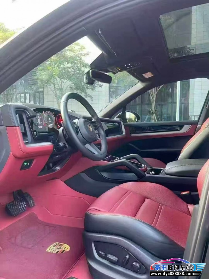 24年保时捷卡宴轿车抵押车出售