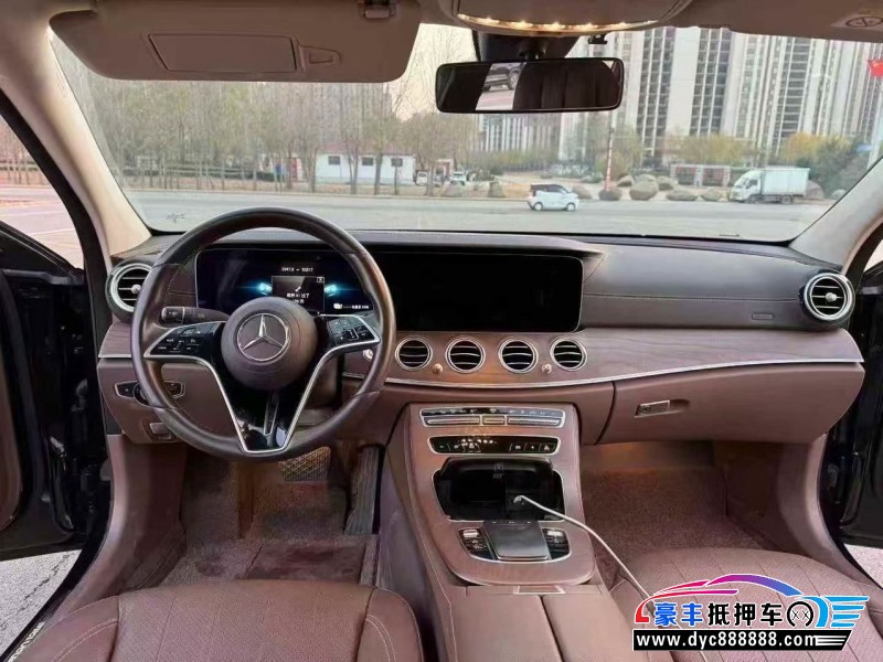 23年奔驰E轿车抵押车出售