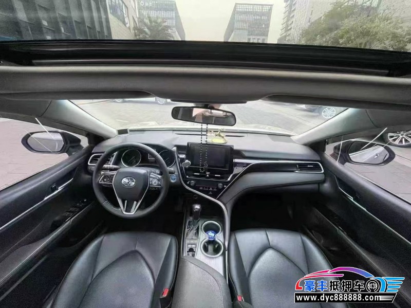 21年丰田凯美瑞轿车抵押车出售