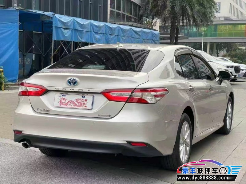 21年丰田凯美瑞轿车抵押车出售