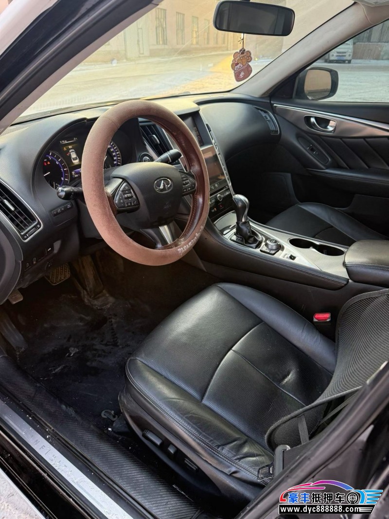 17年英菲尼迪Q50L轿车抵押车出售