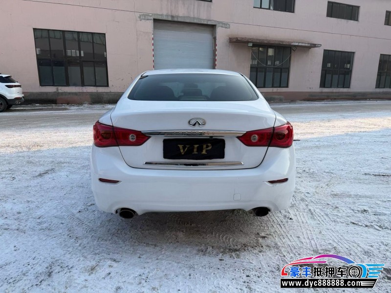 17年英菲尼迪Q50L轿车抵押车出售