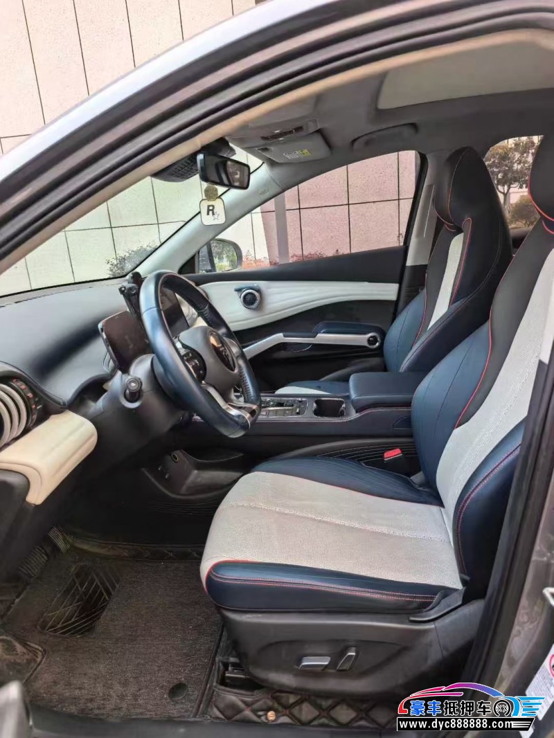 23年比亚迪元轿车抵押车出售