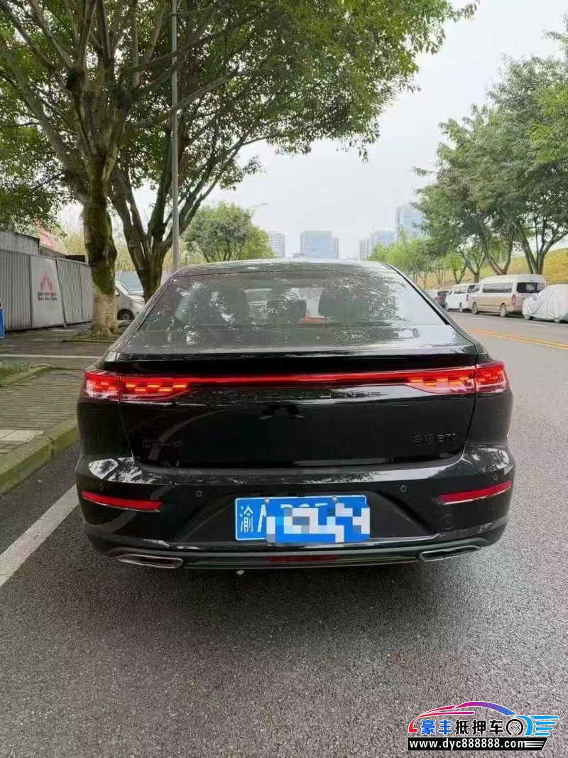 25年奔腾B70轿车抵押车出售