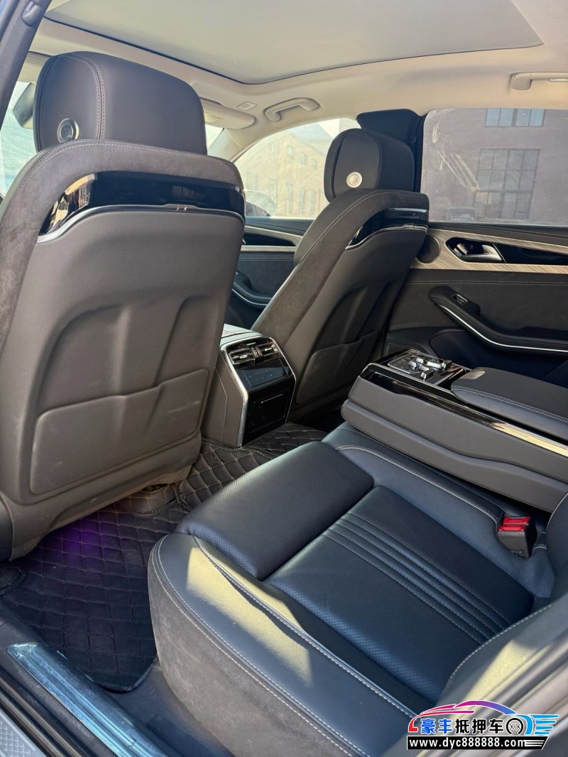 21年红旗H9轿车抵押车出售