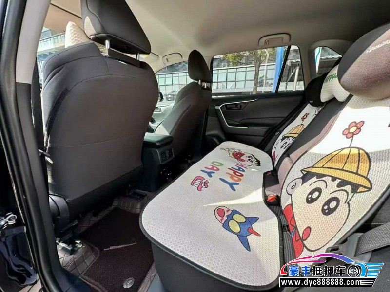 24年丰田威兰达轿车抵押车出售