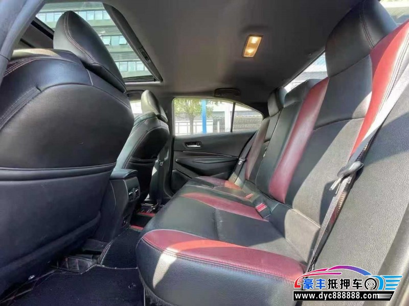 21年丰田雷凌轿车抵押车出售