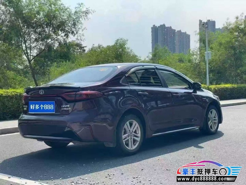 21年丰田雷凌轿车抵押车出售