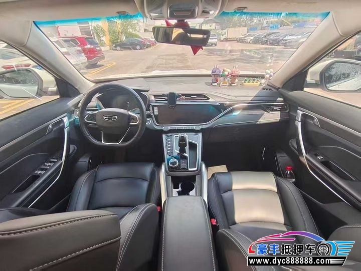 19年吉利博越轿车抵押车出售