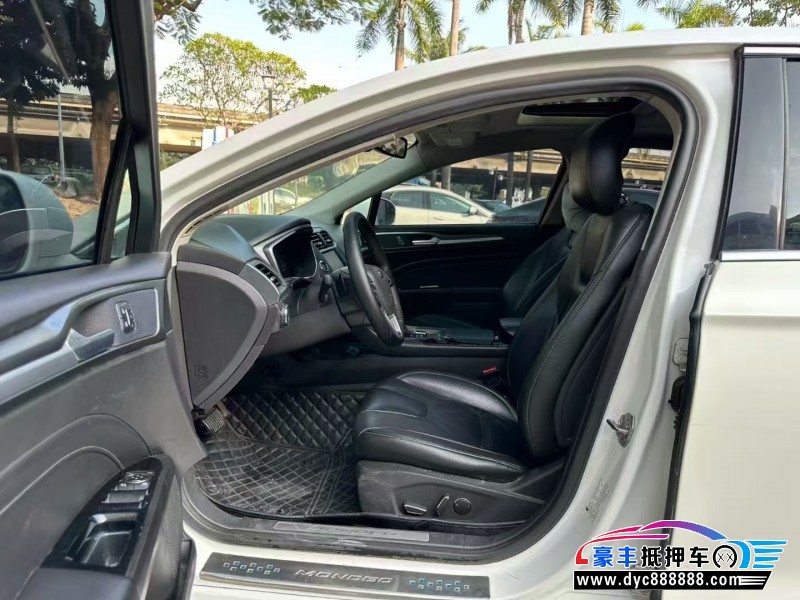 14年福特蒙迪欧轿车抵押车出售