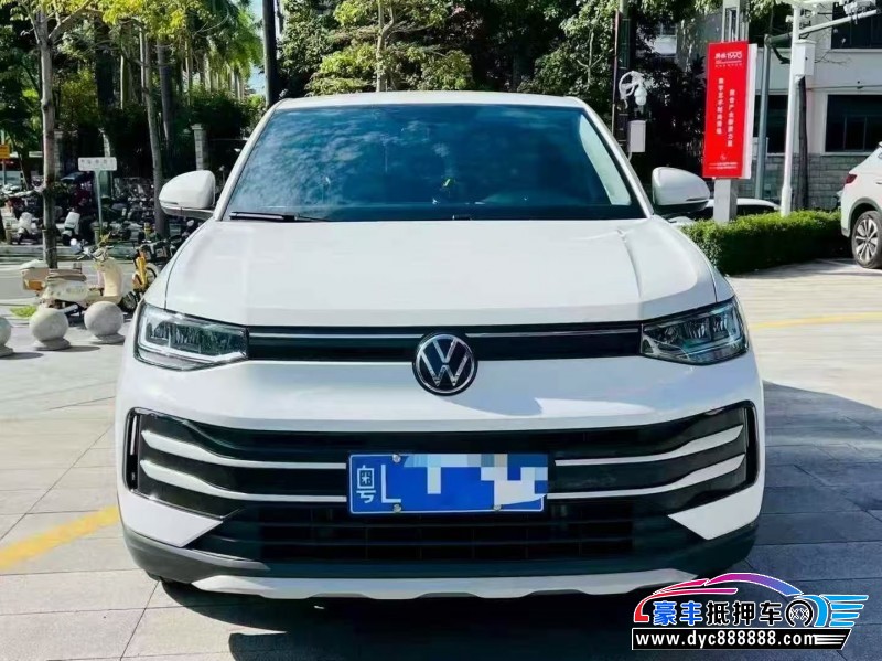 25年大众途岳轿车抵押车出售