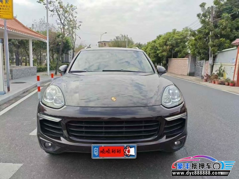 15年保时捷卡宴轿车抵押车出售