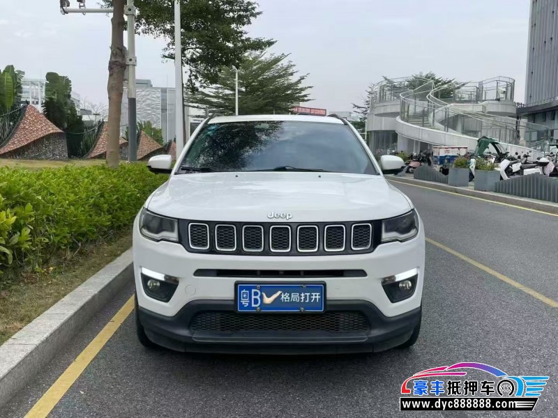 抵押车出售17年Jeep指南者轿车