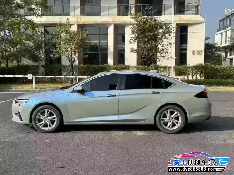 20年别克君威轿车抵押车出售