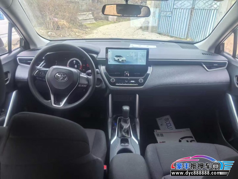 24年丰田锋兰达轿车抵押车出售