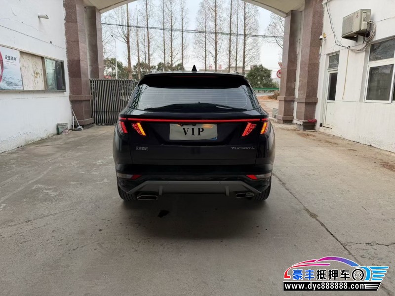 22年现代途胜轿车抵押车出售