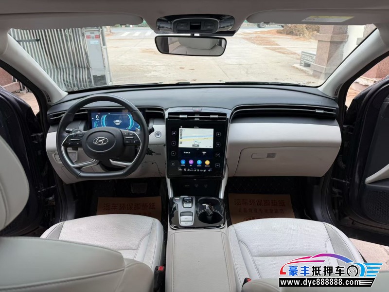 22年现代途胜轿车抵押车出售