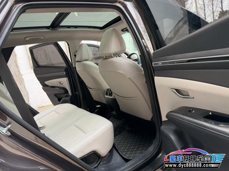 22年现代途胜轿车抵押车出售