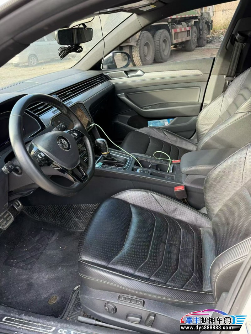 20年大众CC轿车抵押车出售