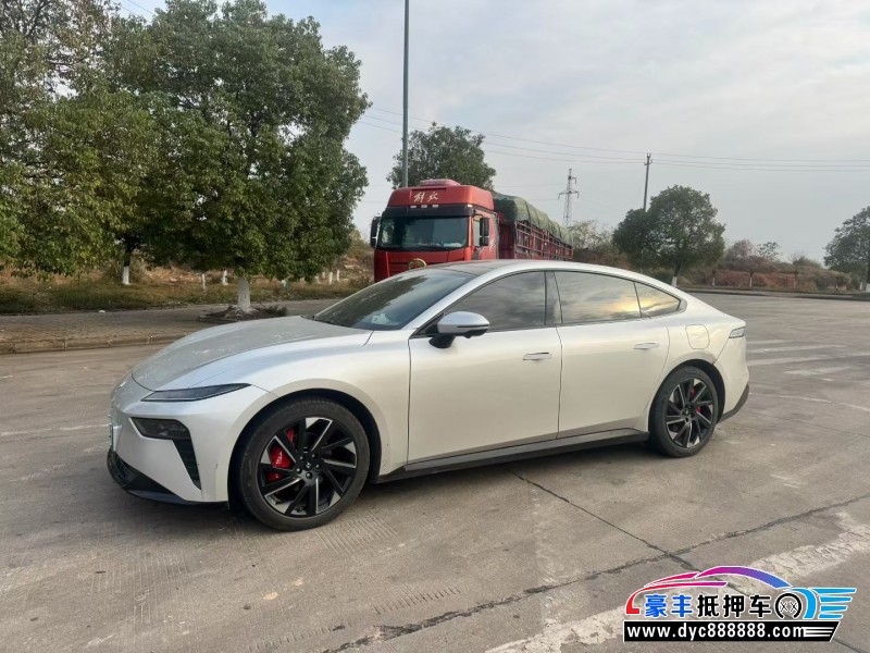 24年东风奕派007轿车抵押车出售